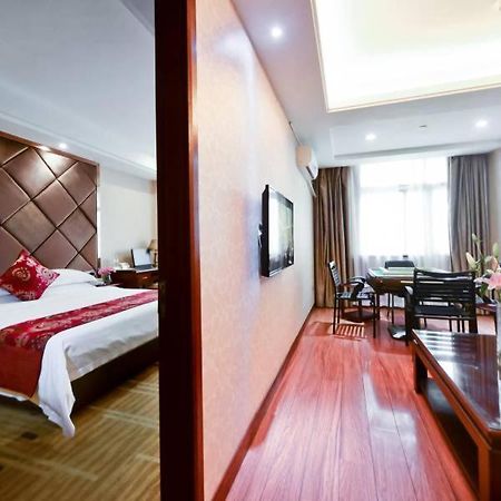 Vienna Hotel Nanning Jiangnan Wanda Exterior foto